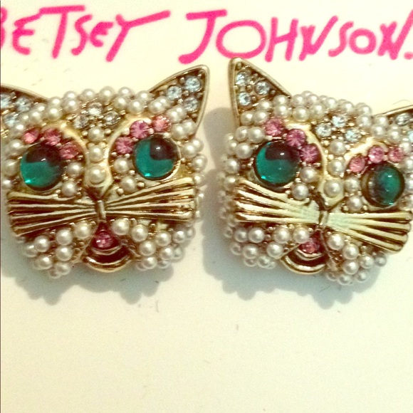 Betsey Johnson Jewelry - Betsey Johnson Kitty earrings